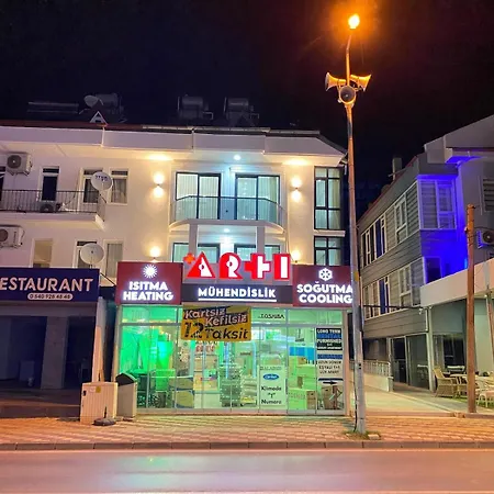 Mutlu In The Center Of Apartman *